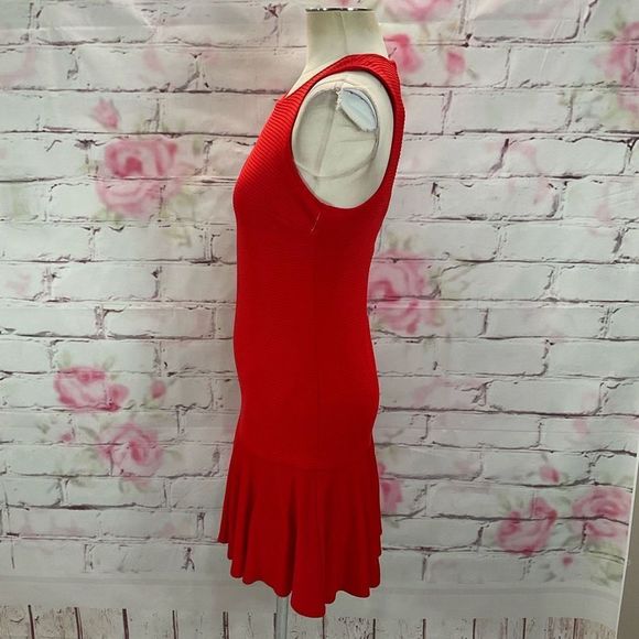 Trina Turk red sleeeveless ribbed flare hem dress - Picture 7 of 11
